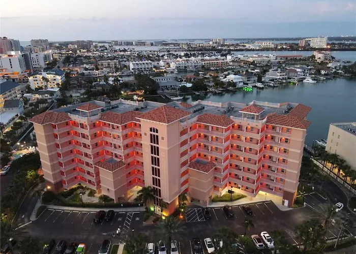 Luxury 5 Star Waterfront 3 Bdr 2 Bath Pool Hot-tub Panoramic Gulf And Intracoastal Waterway Views Apartment *