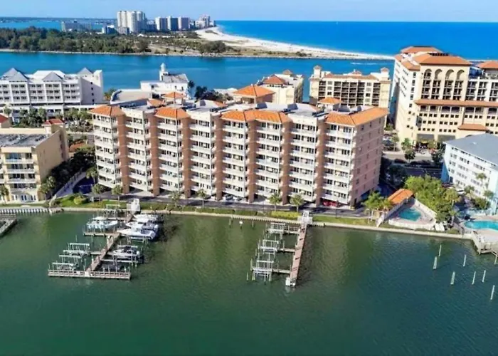 Luxury 5 Star Waterfront 3 Bdr 2 Bath Pool Hot-tub Panoramic Gulf And Intracoastal Waterway Views Apartment Clearwater Beach
