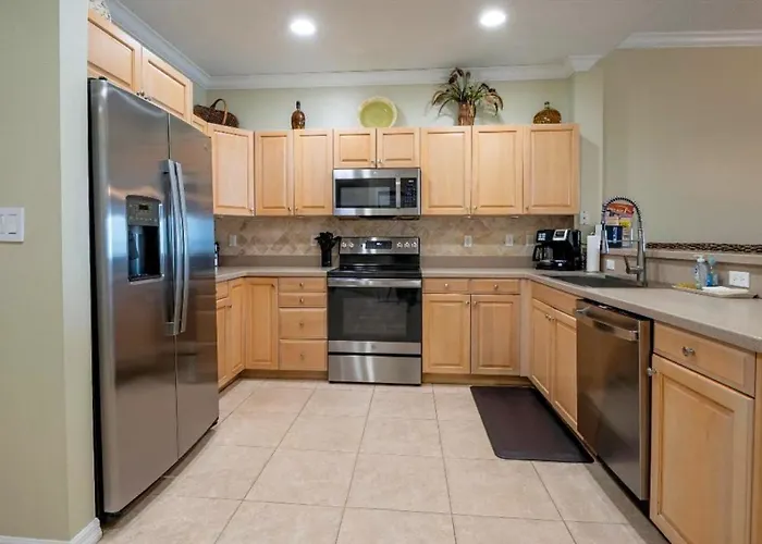 Apartment Luxury 5 Star Waterfront 3 Bdr 2 Bath Pool Hot-tub Panoramic Gulf And Intracoastal Waterway Views *