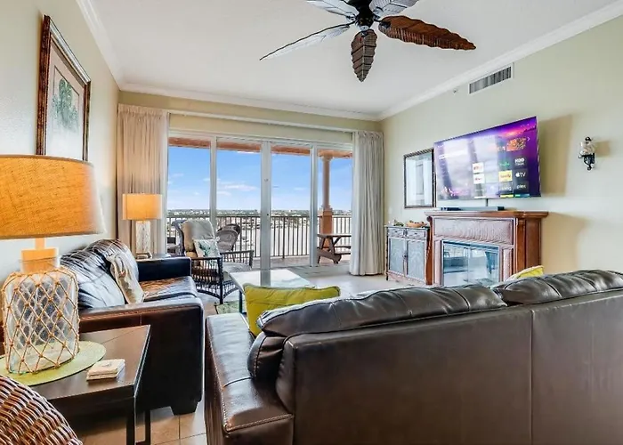 Luxury 5 Star Waterfront 3 Bdr 2 Bath Pool Hot-tub Panoramic Gulf And Intracoastal Waterway Views * Clearwater Beach